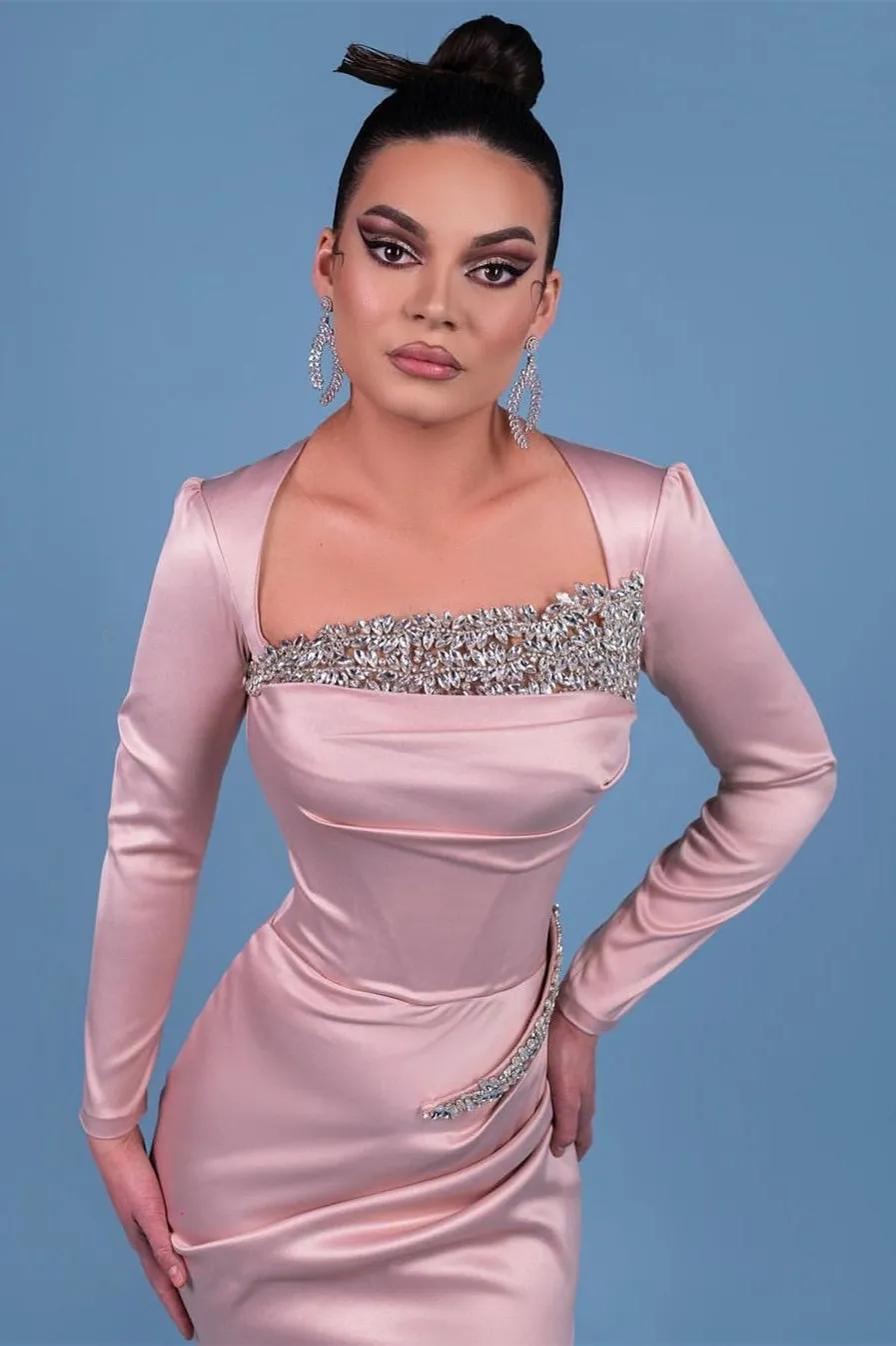 Beautiful Long Pink Mermaid Satin Prom Dress With Rhinestone