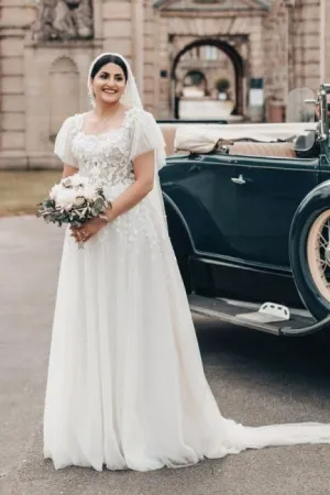 Elegant Long White A-line Square Neck Tulle Lace Wedding Dress with Short Sleeves