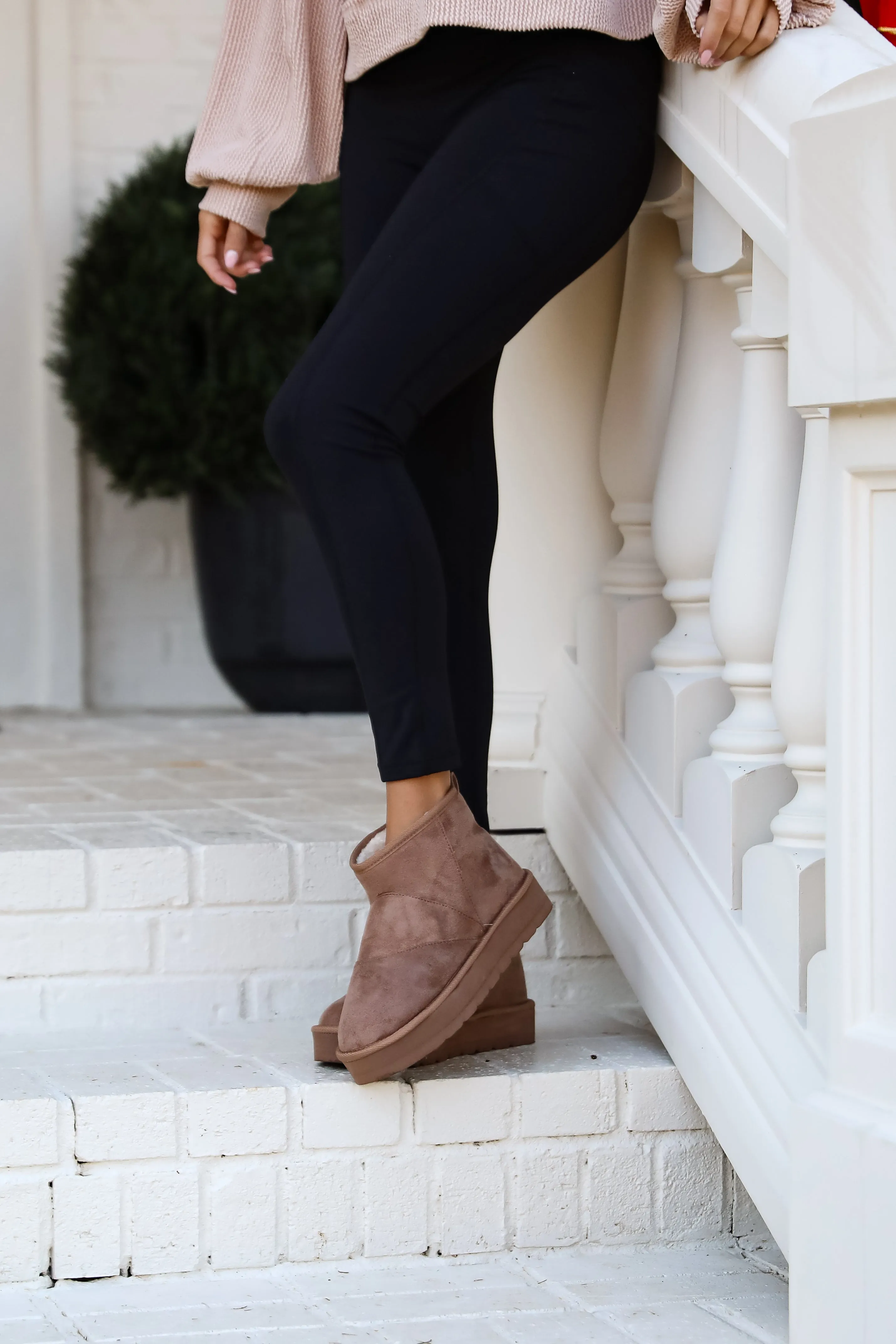 FINAL SALE - Mountain Weekend Mini Platform Booties - DOORBUSTER